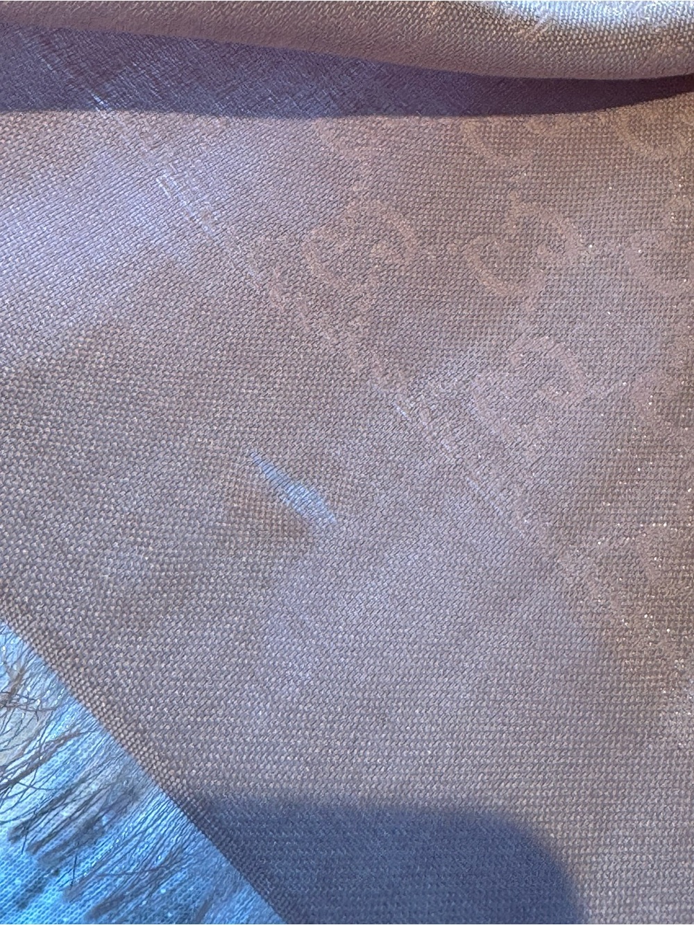 Gucci Light Pink GG Jacquard Shawl Scarf - Picture 15 of 16
